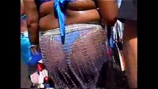 ���ொழிலாளர்-Day2k4.1-Ass2Sweet!