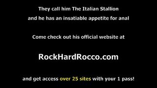 Slut stepteen 싶어 그녀의 장모,그들은 키스를 시작하고 아이 각각 다른 사람 pussy.갑자기 그녀의 새 아빠 도착하는 대신,화 그는 그들을 빨고 목구멍의 큰 수 있습니다.반환에서 그는 돌아 stepteens 음부와 wifes 꽉 육즙이다.